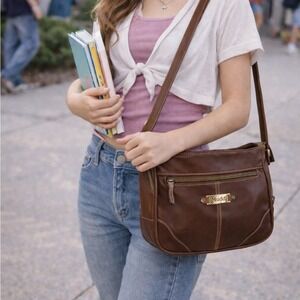 Mudd (Vintage Y2K) Brown Purse (crossbody or Shoulder bag) brown 90s / 2000s